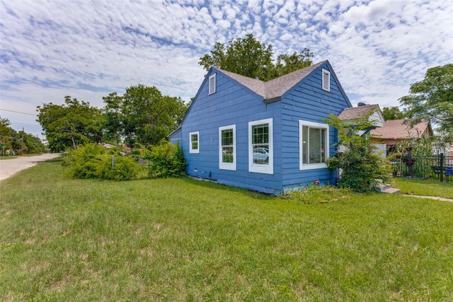 3801 Ryan Avenue, Fort Worth, TX 76110
