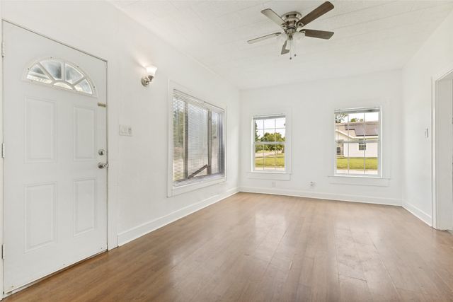 3801 Ryan Avenue, Fort Worth, TX 76110
