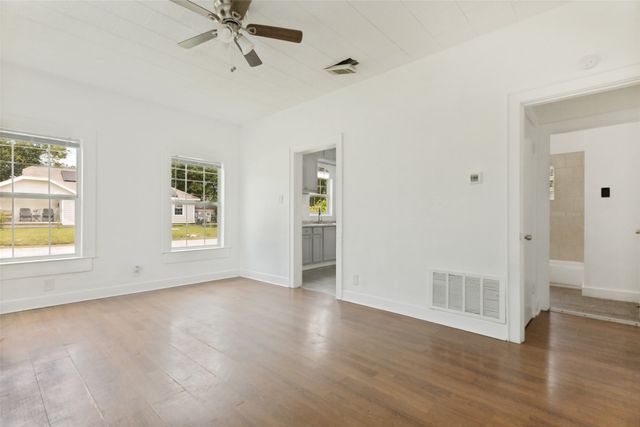3801 Ryan Avenue, Fort Worth, TX 76110