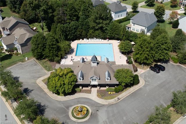 3523 Sagedale Court, High Point, NC 27265