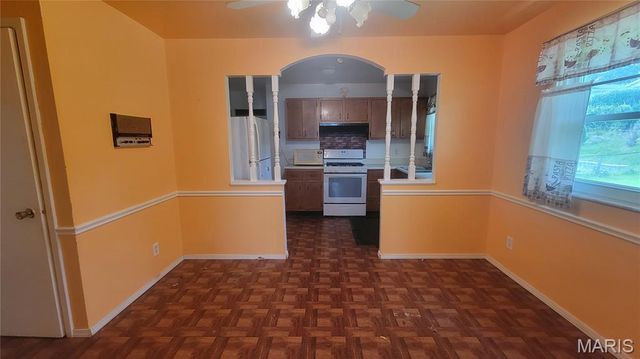 4895 Lockwig Trail, Florissant, MO 63033