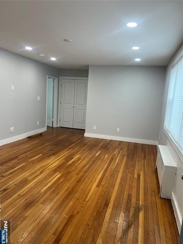 935 Broad Street 35B, Bloomfield, NJ 07003