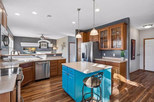 18273 68th Place N, Maple Grove, MN 55311