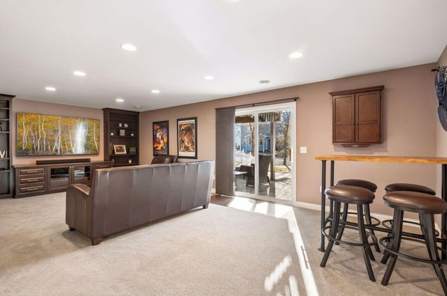 18273 68th Place N, Maple Grove, MN 55311