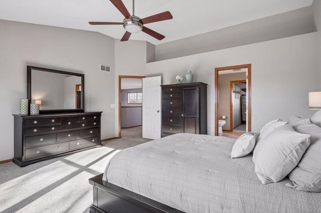 18273 68th Place N, Maple Grove, MN 55311