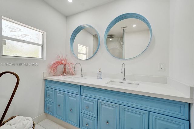 1515 Dewey St, Hollywood, FL 33020