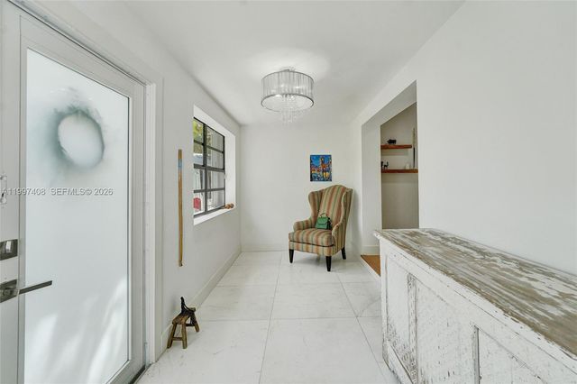 1515 Dewey St, Hollywood, FL 33020