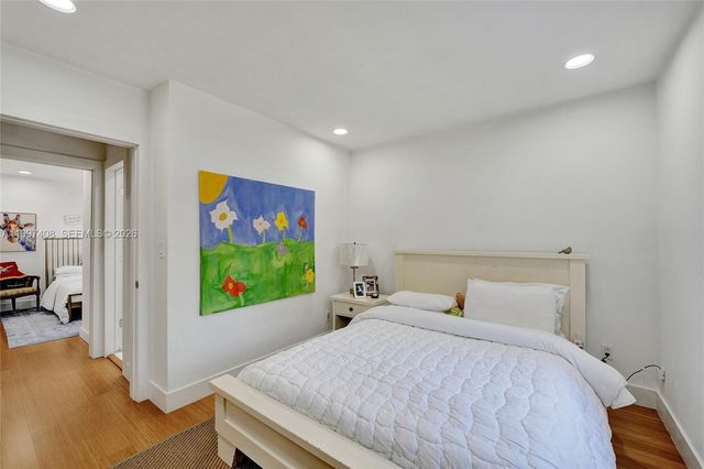 1515 Dewey St, Hollywood, FL 33020