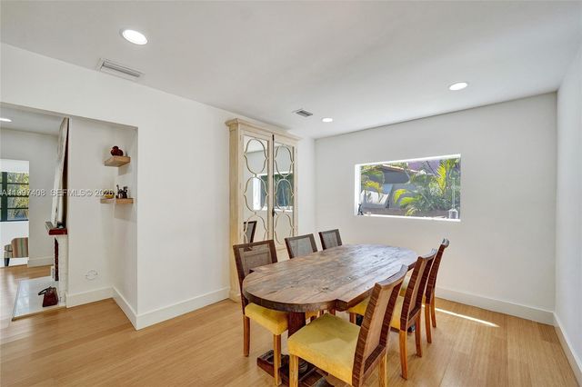 1515 Dewey St, Hollywood, FL 33020