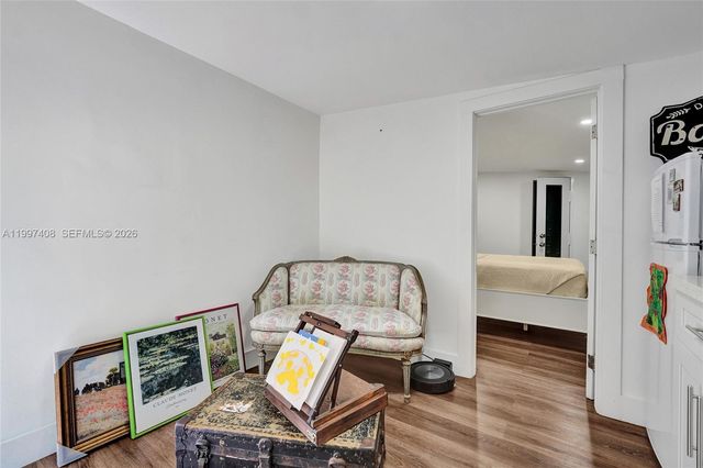 1515 Dewey St, Hollywood, FL 33020