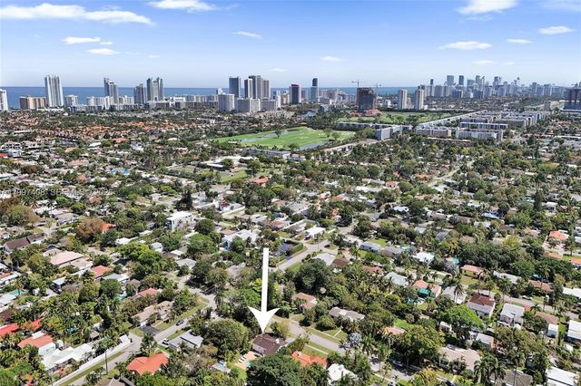 1515 Dewey St, Hollywood, FL 33020