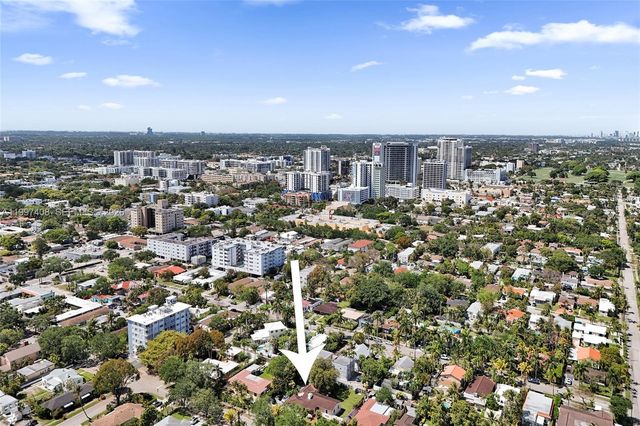 1515 Dewey St, Hollywood, FL 33020