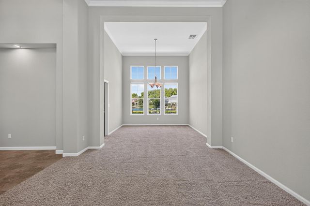 4231 Pinehurst Cir, Stockton, CA 95219