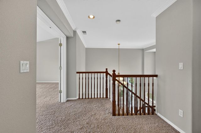 4231 Pinehurst Cir, Stockton, CA 95219