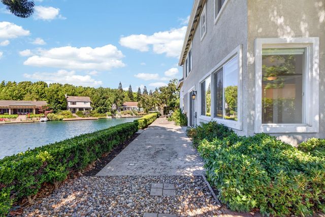 4231 Pinehurst Cir, Stockton, CA 95219