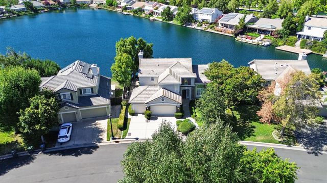 4231 Pinehurst Cir, Stockton, CA 95219