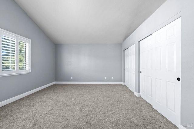 1820 Howard Dr, Windsor, CA 95492