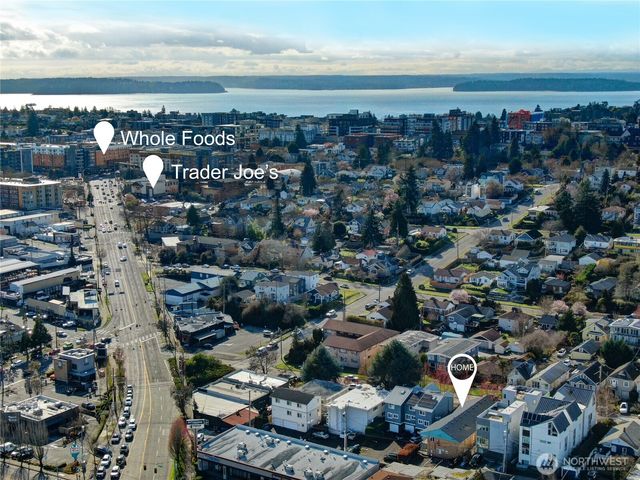4130 36TH Avenue SW, Seattle, WA 98126