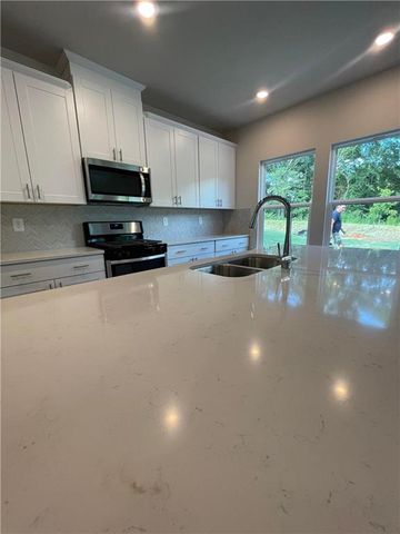 5852 Hackberry Lane, Braselton, GA 30517