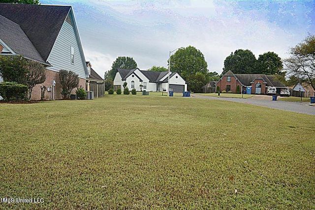 9195 Lakeside Drive, Olive Branch, MS 38654