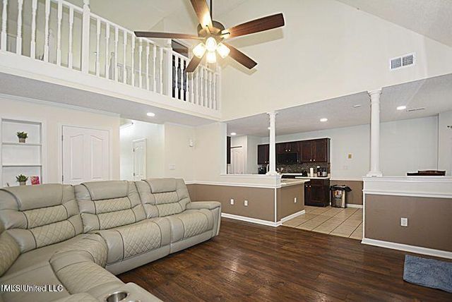 9195 Lakeside Drive, Olive Branch, MS 38654