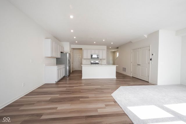 14257 Tenbury Way, Fishers, IN 46037