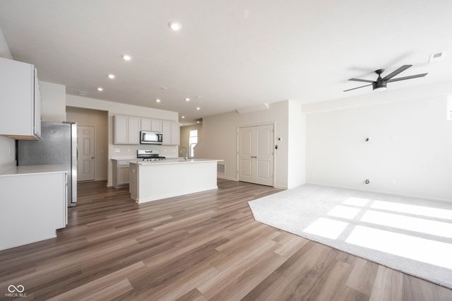 14257 Tenbury Way, Fishers, IN 46037