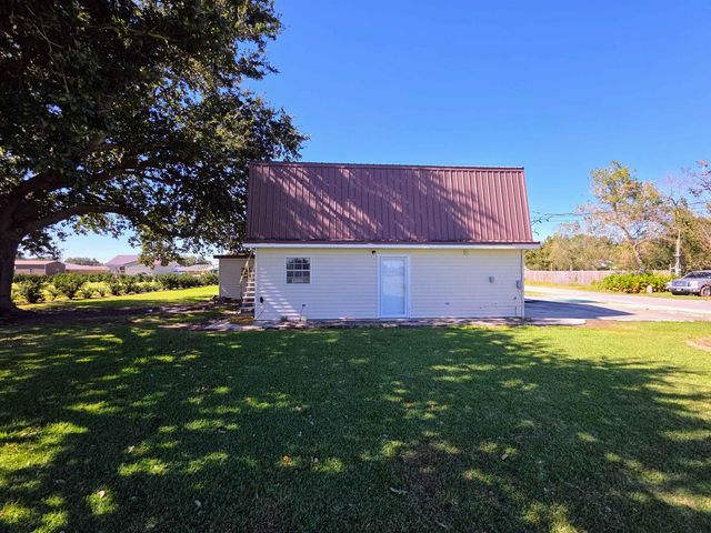 225 Gemini Street, Larose, LA 70373