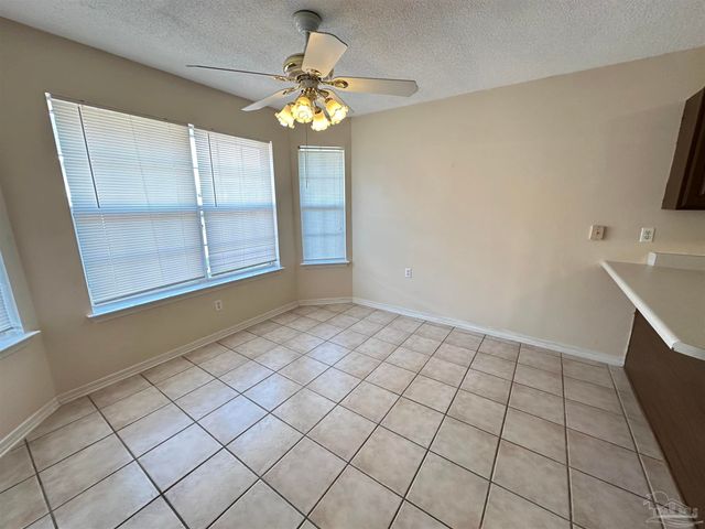 3001 Flintlock Dr, Pensacola, FL 32526