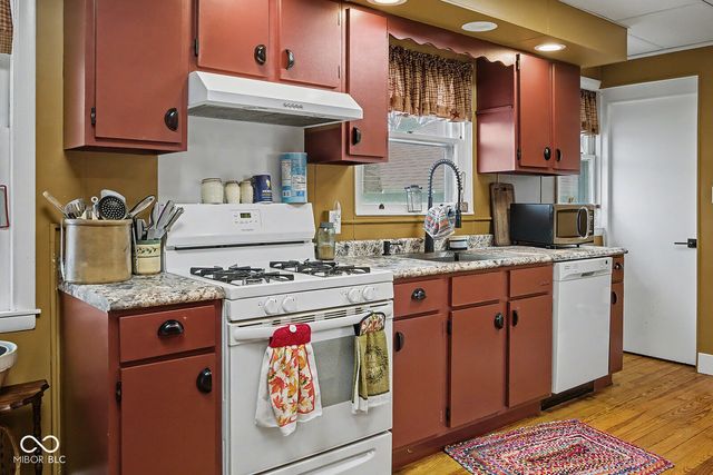 611 E 3rd Street, Brookston, IN 47923