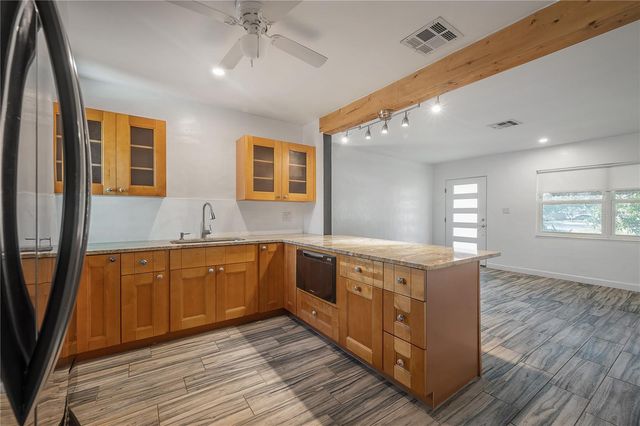 3811 44TH AVENUE N, St Petersburg, FL 33714