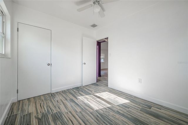 3811 44TH AVENUE N, St Petersburg, FL 33714