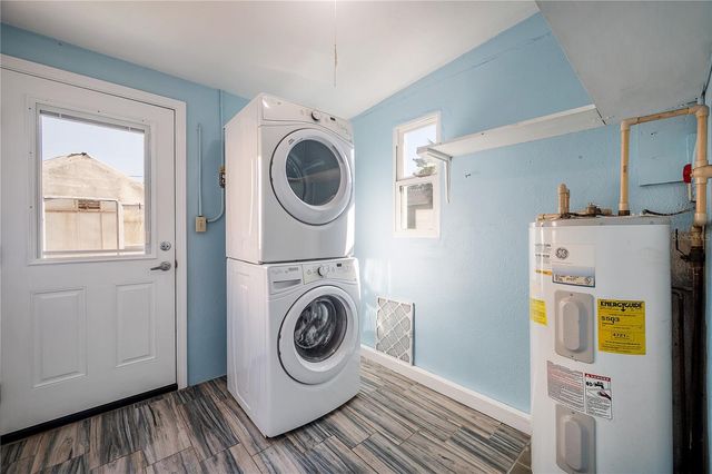 3811 44TH AVENUE N, St Petersburg, FL 33714