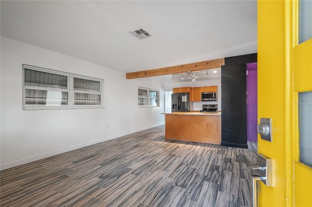 3811 44TH AVENUE N, St Petersburg, FL 33714