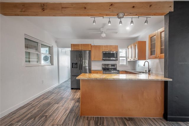 3811 44TH AVENUE N, St Petersburg, FL 33714