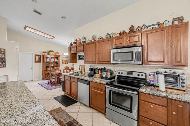 1727 Hazelton Street NW, Palm Bay, FL 32907