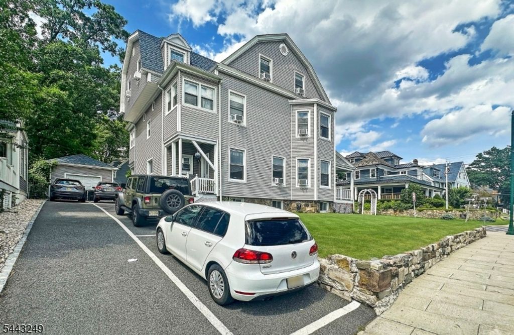 2 Hillside Ave, Summit City, NJ 07901 — photo 2