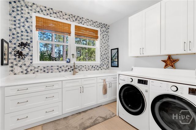 305 Lafayette Drive, Richmond Hill, GA 31324