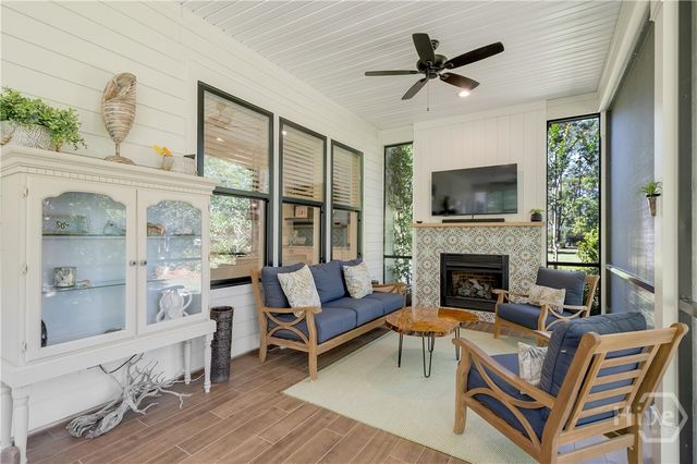 305 Lafayette Drive, Richmond Hill, GA 31324
