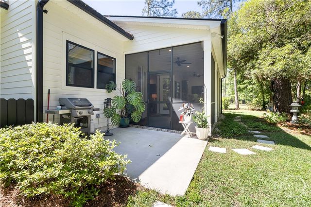 305 Lafayette Drive, Richmond Hill, GA 31324