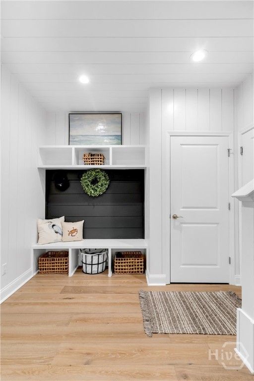 Image 42 of property listing at 305 Lafayette Drive, Richmond Hill, GA 31324