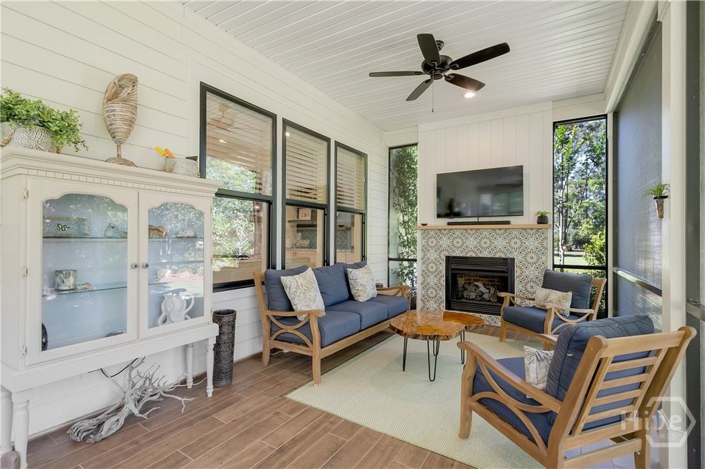 Image 44 of property listing at 305 Lafayette Drive, Richmond Hill, GA 31324