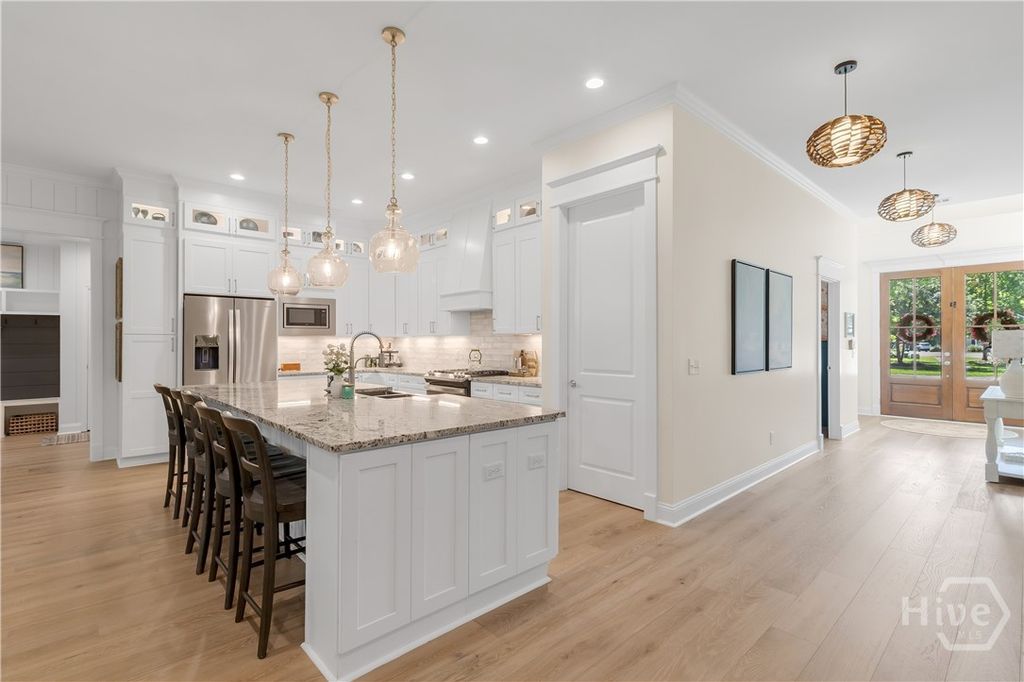 Image 9 of property listing at 305 Lafayette Drive, Richmond Hill, GA 31324