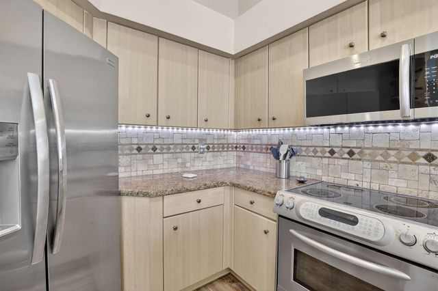 20869 NW 17th Street, Pembroke Pines, FL 33029