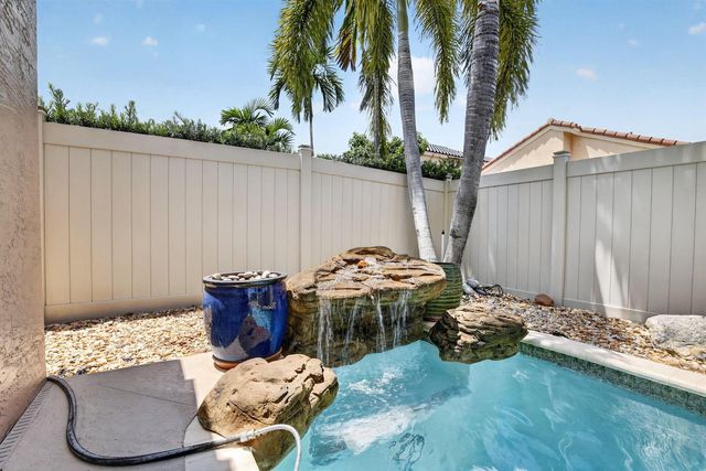 20869 NW 17th Street, Pembroke Pines, FL 33029