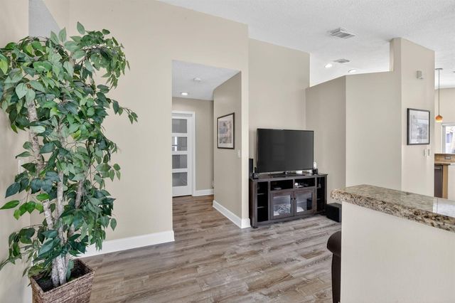 20869 NW 17th Street, Pembroke Pines, FL 33029