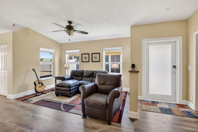 20869 NW 17th Street, Pembroke Pines, FL 33029