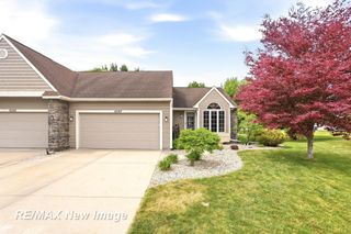 6097 Foxwood Court, Saginaw, MI 48638