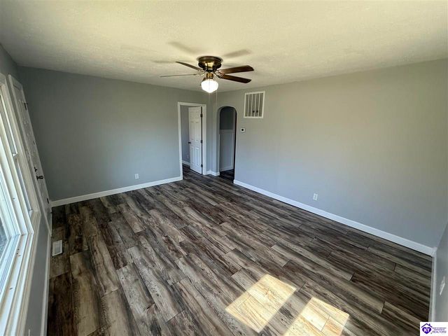 1557 Springfield Road, Elizabethtown, KY 42748