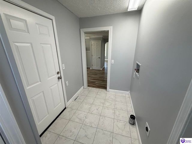 1557 Springfield Road, Elizabethtown, KY 42748